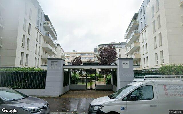 Façade : rue Amiral Cecille Rue des Emmurees, Rouen